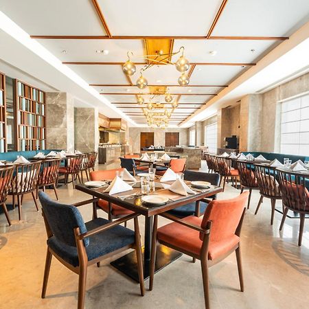 Radisson Hotel Vrindāvan מראה חיצוני תמונה