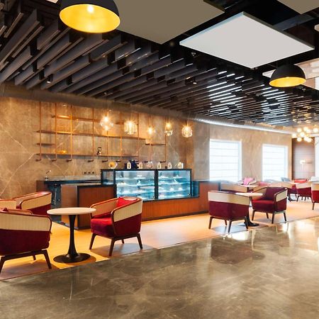 Radisson Hotel Vrindāvan מראה חיצוני תמונה