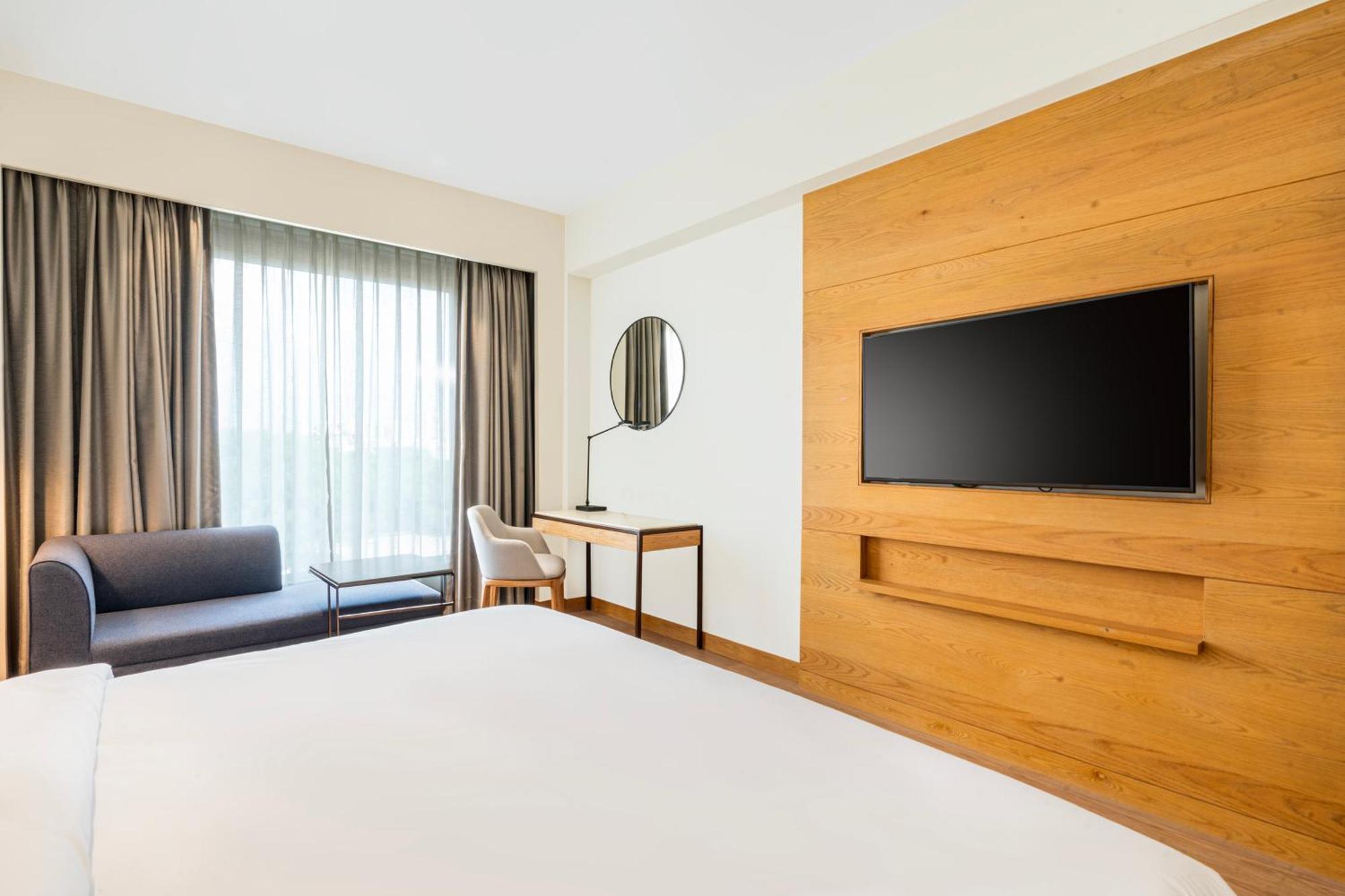 Radisson Hotel Vrindāvan מראה חיצוני תמונה