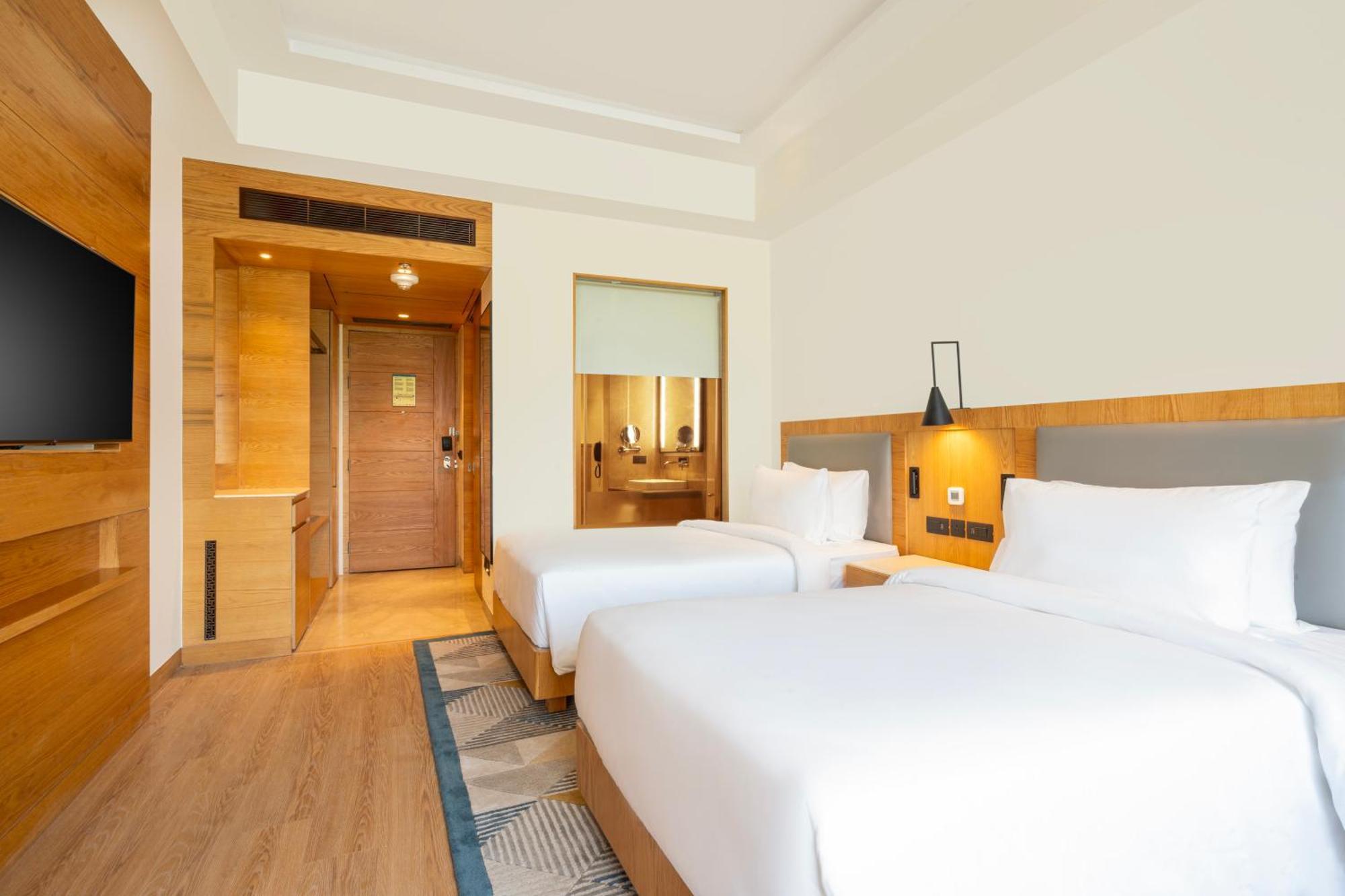 Radisson Hotel Vrindāvan מראה חיצוני תמונה