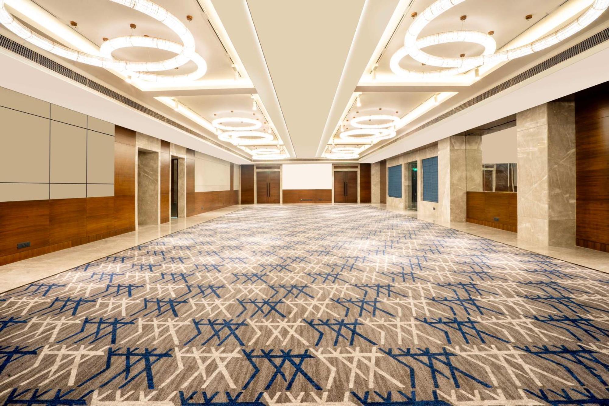 Radisson Hotel Vrindāvan מראה חיצוני תמונה