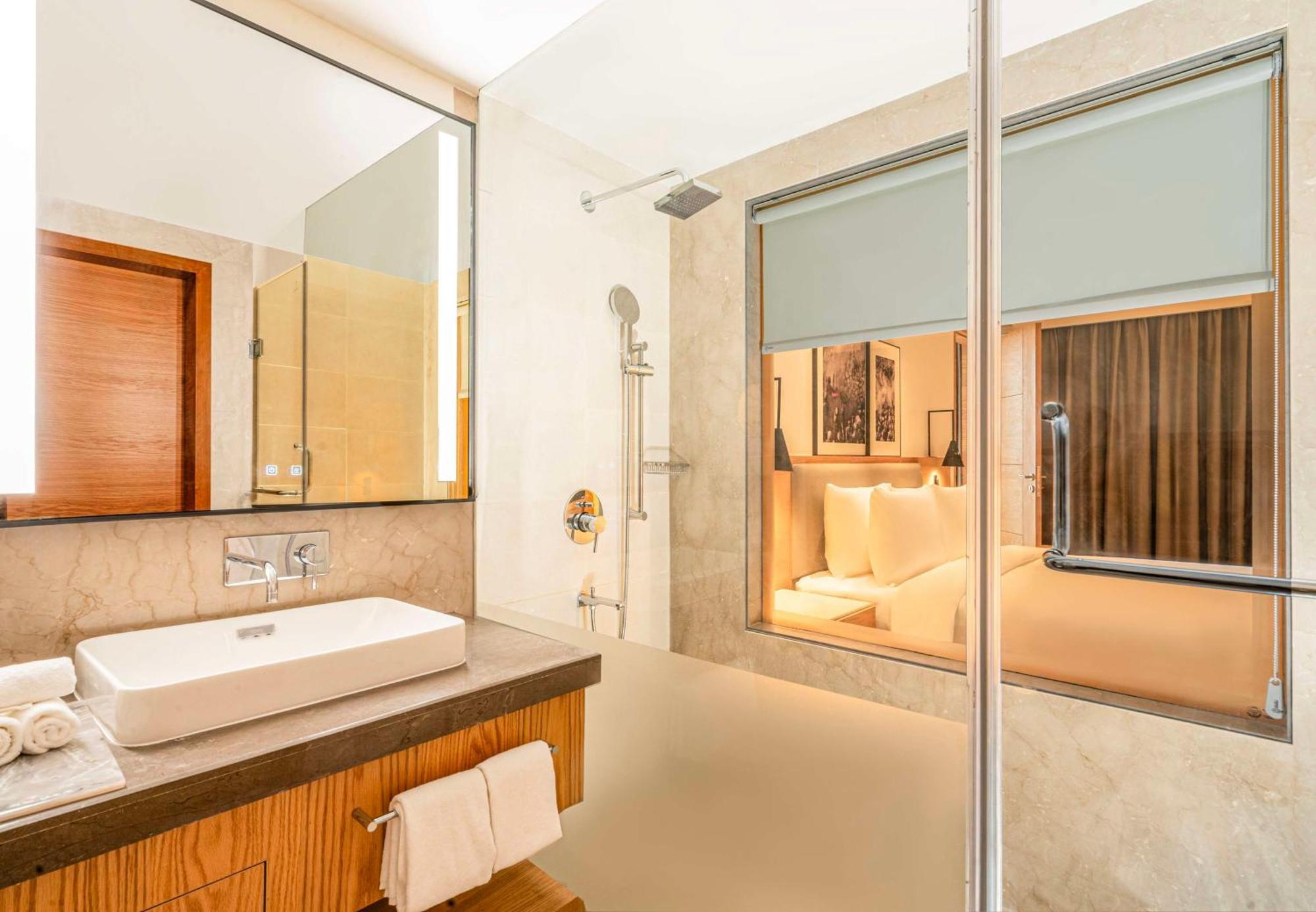 Radisson Hotel Vrindāvan מראה חיצוני תמונה